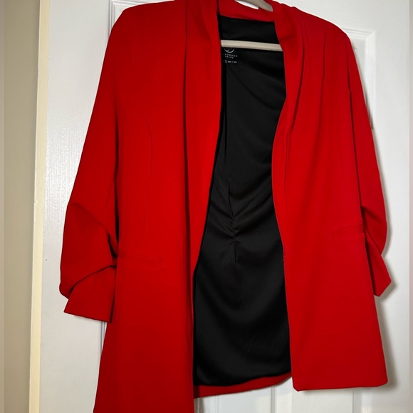 Boom Boom Jeans Crepe Red Blazer - Picture 2 of 4